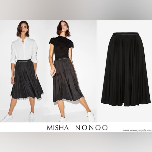 Misha Nonoo Black Pleated 'Saturday' Pleated Skirt Midi Meghan Markle Size S NWT - Picture 6 of 12